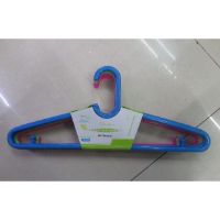 LOK-AL18-439 PLASTIC HANGER