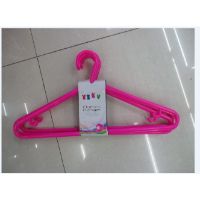 LOK-AL18-442 PLASTIC HANGER