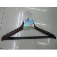 LOK-WOODEN HANGER AL16-042